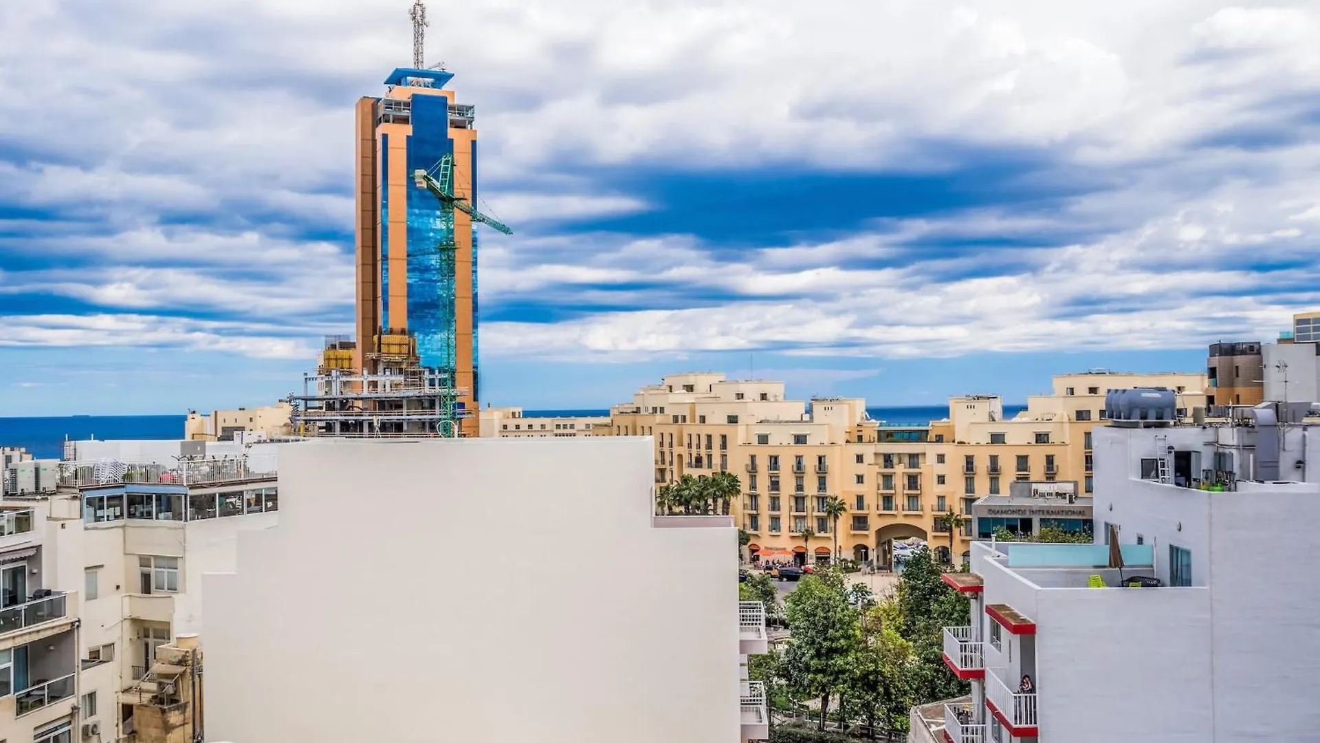 Bnbnova - Private Penthouse With Terrace Spinola Bay Saint Julian's